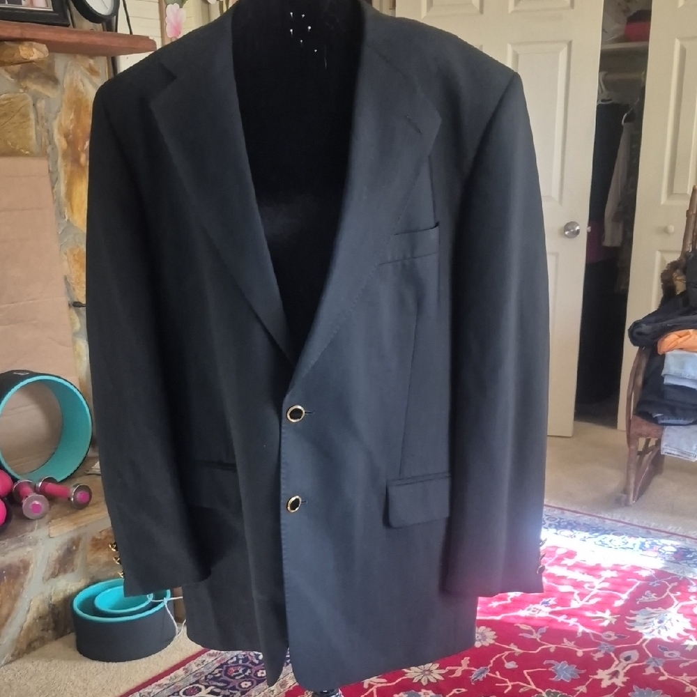 Elegant Charcoal Men's Suit Made In Spain